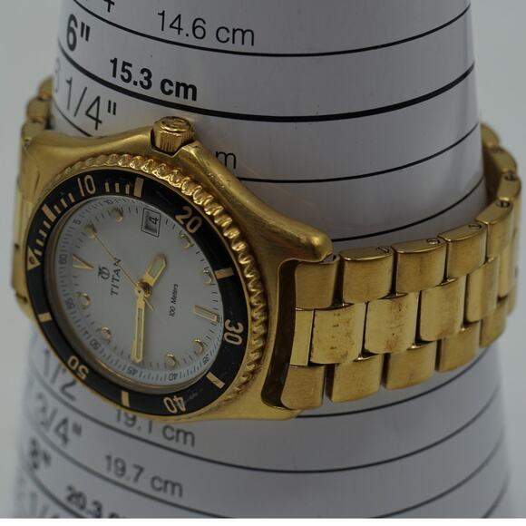 Titan Quartz Watch Men 100m Gold Steel Date New Battery - Picture 6 of 6